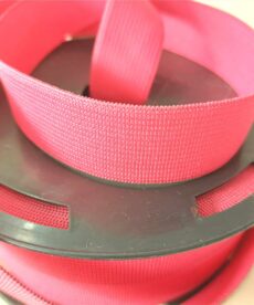 fuchsia elastic | More Sewing