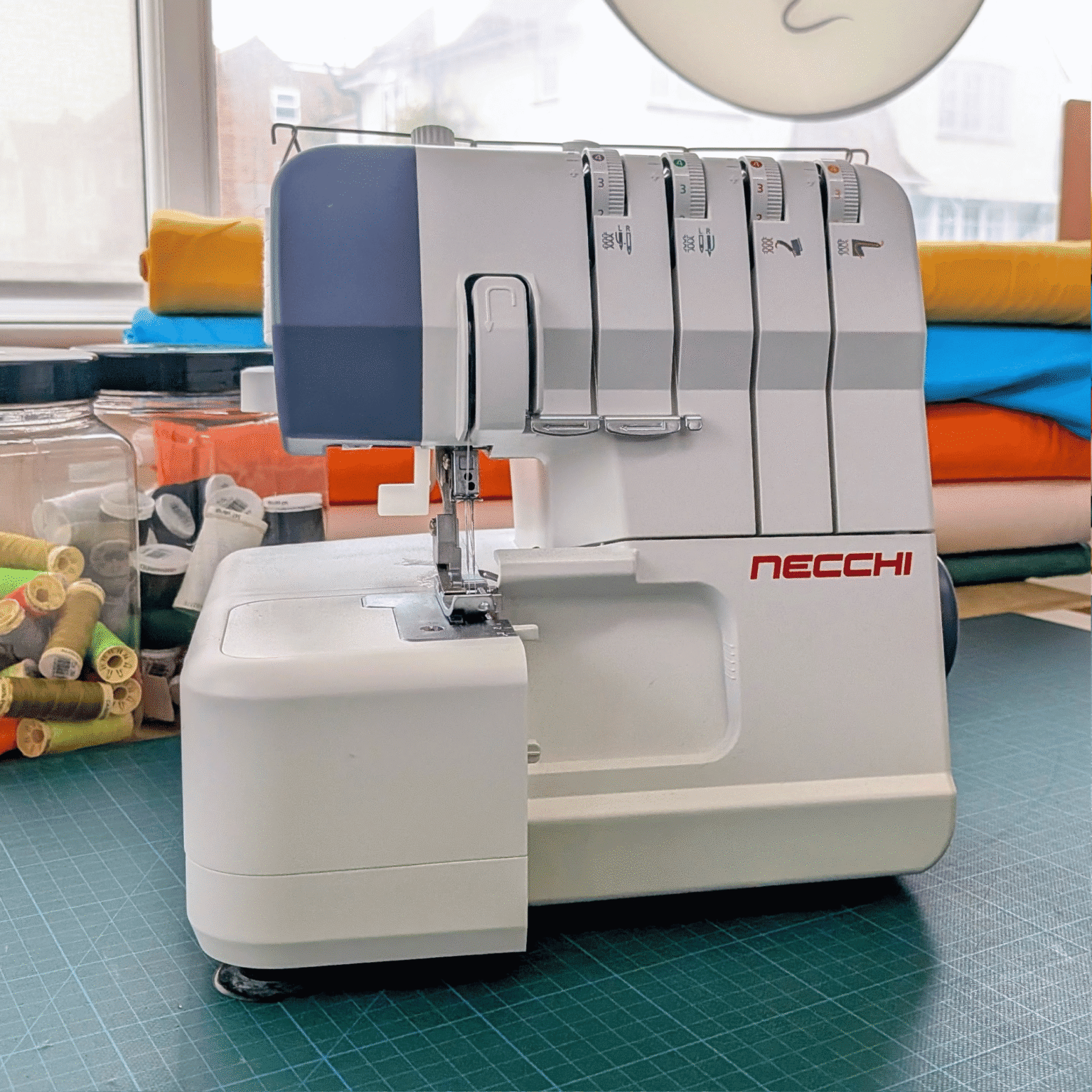 Necchi Overlocker MAchine