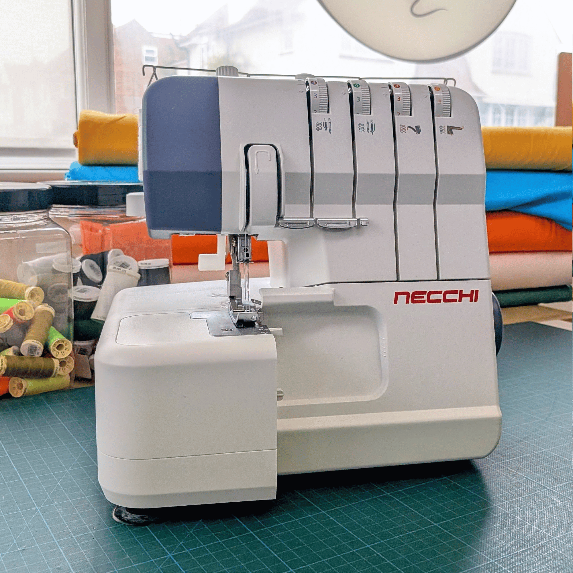 Necchi Overlocker MAchine