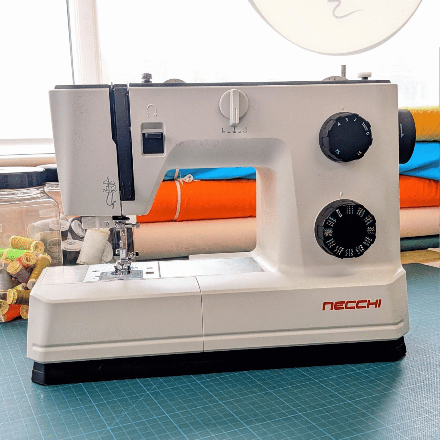 Necchi Q123A Sewing Machine